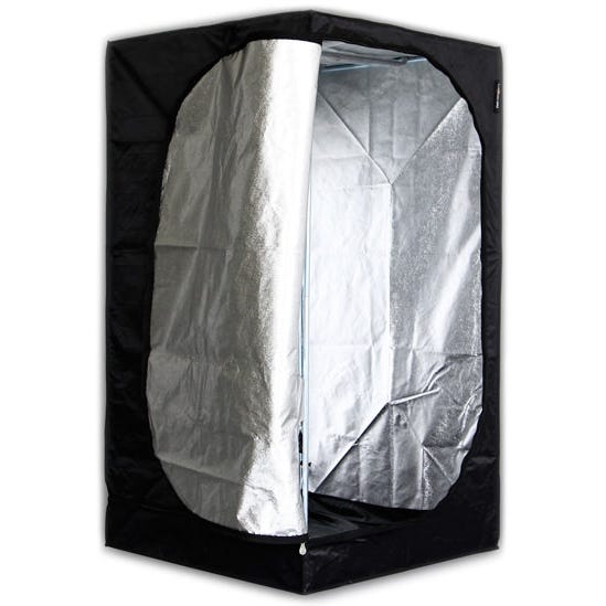 Mammoth Grow Tents - Equipment